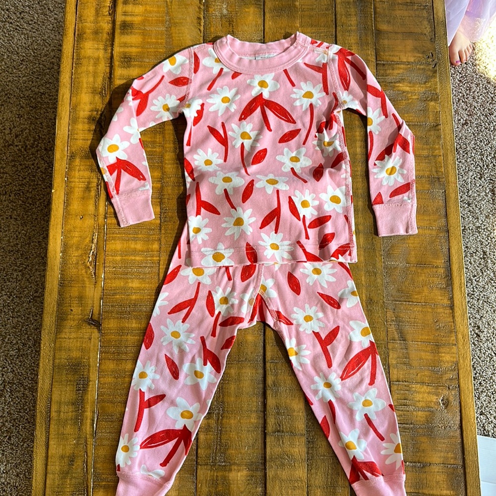 Hanna Andersson size 3T pajama set